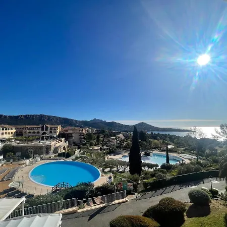 Lägenhet Agay Cap Esterel Village Allee Fleurs - F2 Clim Vue Golf Et - Grande Terrasse Plein Sud Saint-Raphaël