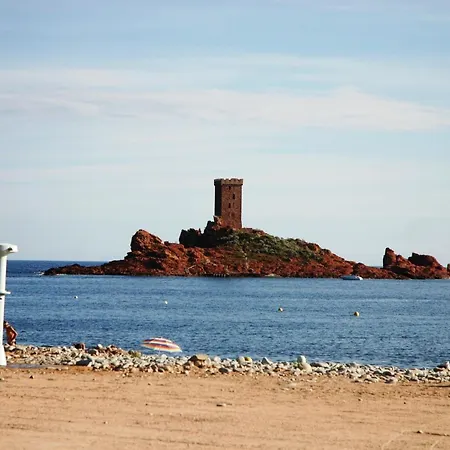 Agay Cap Esterel Village Allee Fleurs - F2 Clim Vue Golf Et - Grande Terrasse Plein Sud Saint-Raphael (Var)