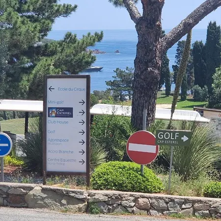 Agay Cap Esterel Village Allee Fleurs - F2 Clim Vue Golf Et - Grande Terrasse Plein Sud Lägenhet *