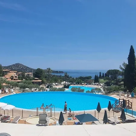 Agay Cap Esterel Village Allee Fleurs - F2 Clim Vue Golf Et - Grande Terrasse Plein Sud * Saint-Raphael (Var)