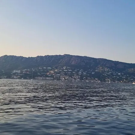 Agay Cap Esterel Village Allee Fleurs - F2 Clim Vue Golf Et - Grande Terrasse Plein Sud Lägenhet *