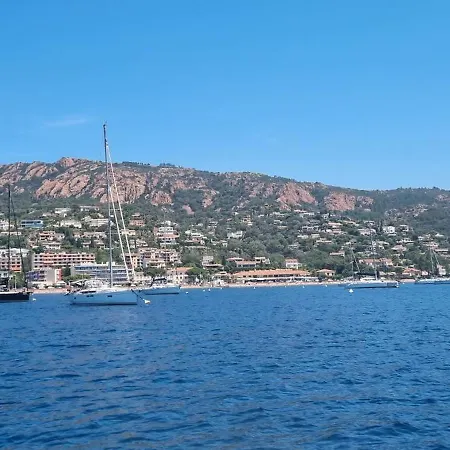 Lägenhet Agay Cap Esterel Village Allee Fleurs - F2 Clim Vue Golf Et - Grande Terrasse Plein Sud Saint-Raphaël