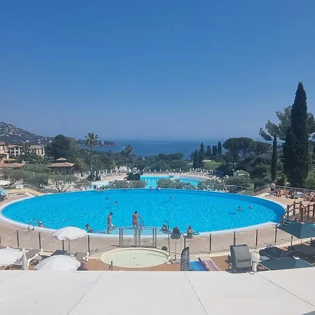 Agay Cap Esterel Village Allee Fleurs - F2 Clim Vue Golf Et - Grande Terrasse Plein Sud