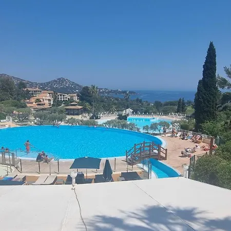 Lägenhet Agay Cap Esterel Village Allee Fleurs - F2 Clim Vue Golf Et - Grande Terrasse Plein Sud Saint-Raphaël