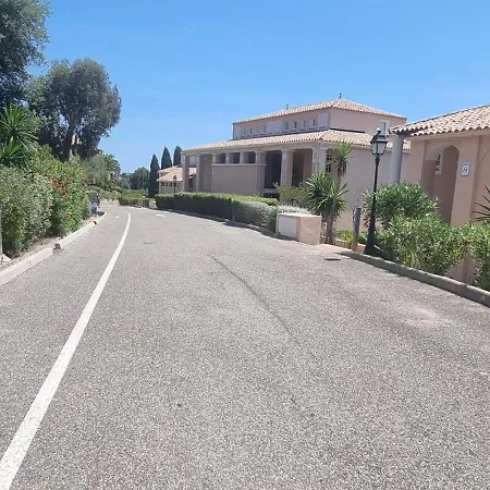 Lägenhet Agay Cap Esterel Village Allee Fleurs - F2 Clim Vue Golf Et - Grande Terrasse Plein Sud