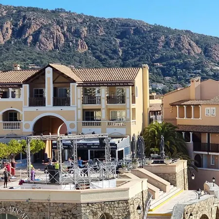 Agay Cap Esterel Village Allee Fleurs - F2 Clim Vue Golf Et - Grande Terrasse Plein Sud Apartment Saint-Raphaël